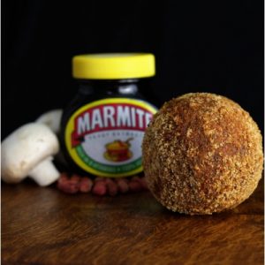 sara'sCrumble Scotch Egg (v)